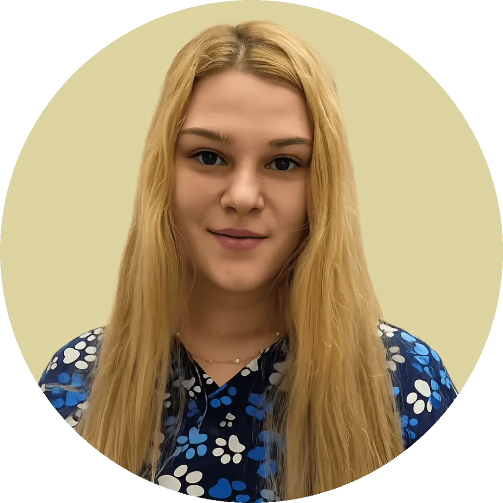 Andreea Mitoi, medic veterinar, Tree Vet București Moșilor – TRIVET